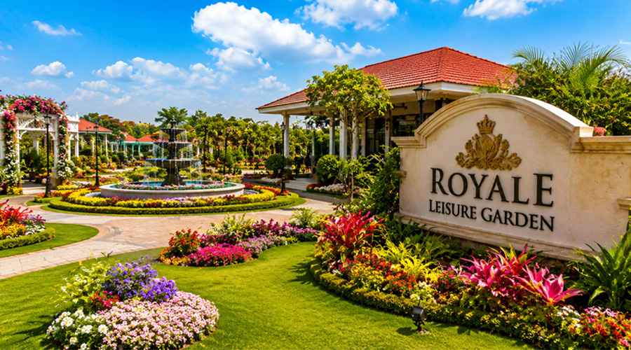 Royale Leisure Garden