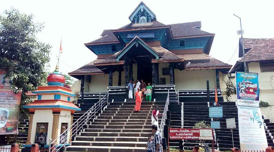 Aranmula Parthasarathy Temple