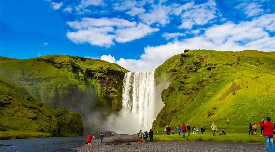Skógafoss Waterfall