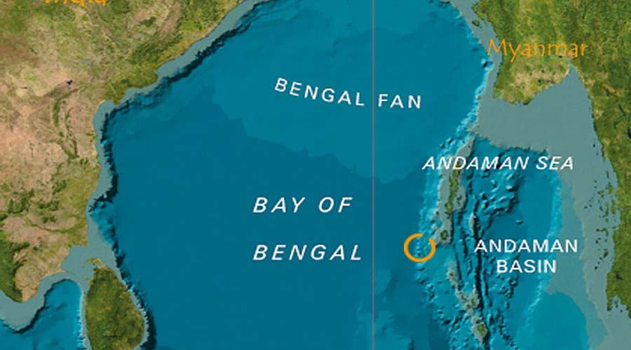 Where is Bay of Bengal located in India